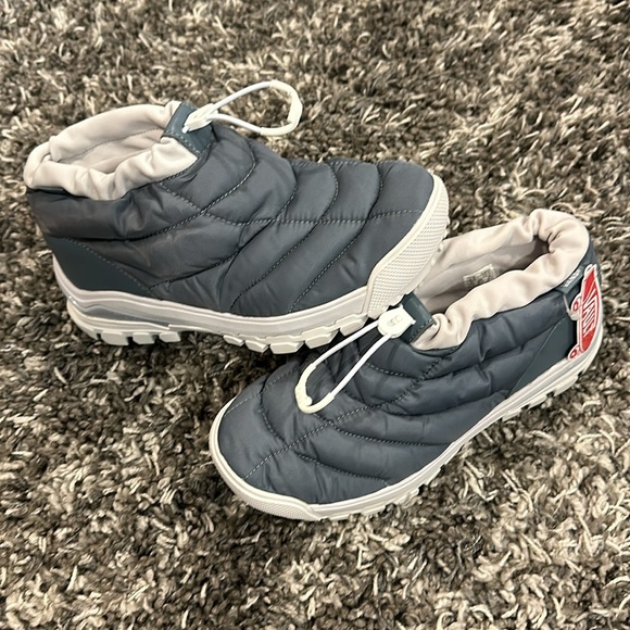 New VANS VAULT Slip Hiker LX Cabin Fever in Stormy Weather / Dark Gray Blue - Picture 2 of 16